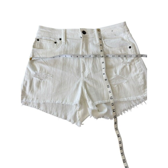 Abercrombie & Fitch The Mom Short High Rise White Denim Curve Love Size 30 / 10 - Picture 3 of 5